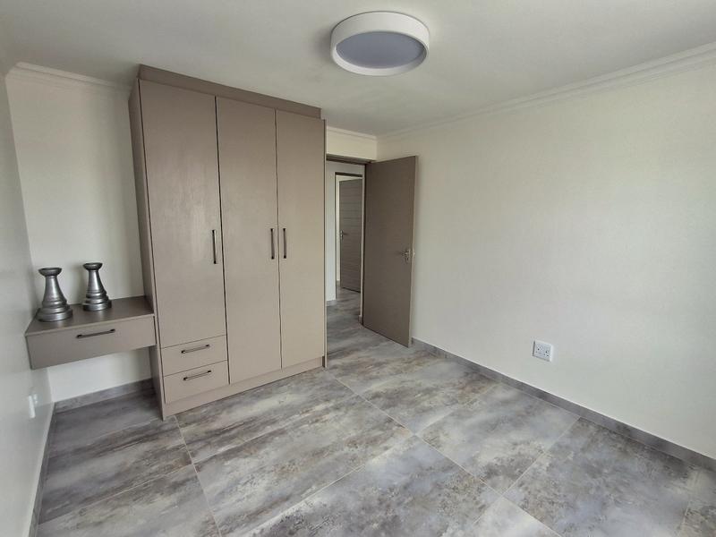 3 Bedroom Property for Sale in Britannia Bay Western Cape